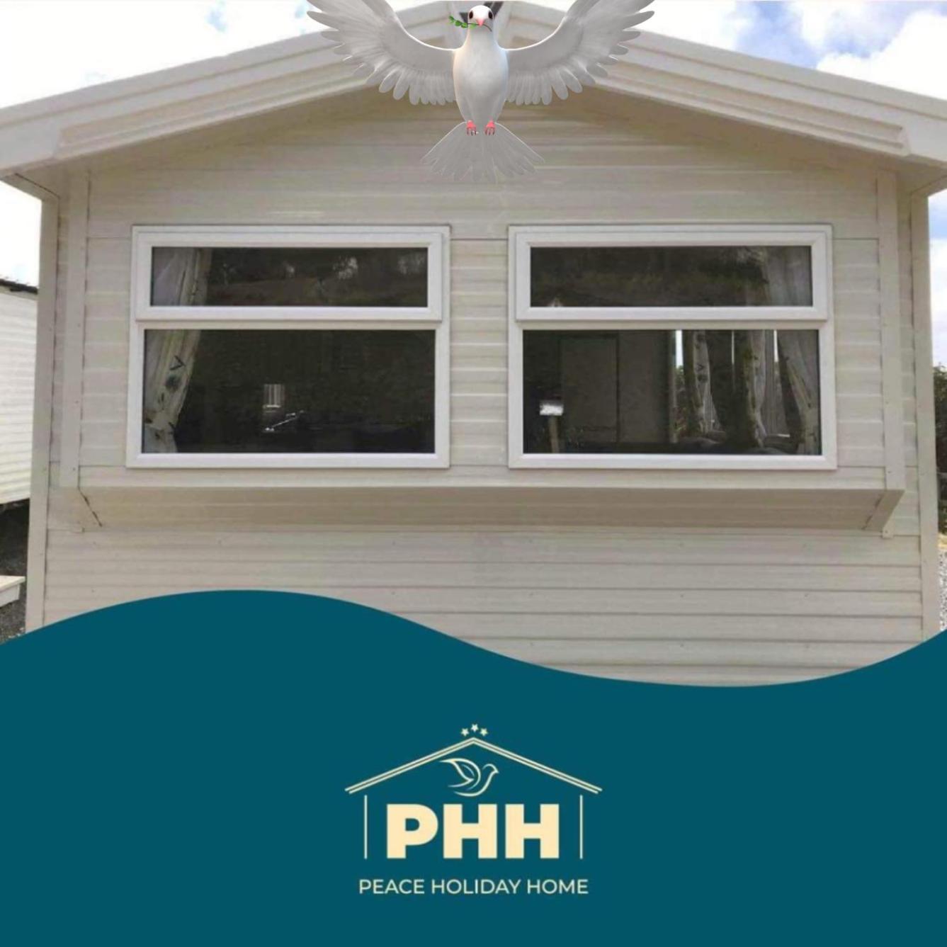 Exclusive 3 Bedroom Caravan, Sleeps 8 People At Parkdean Newquay Holiday Park, Cornwall, Uk Eksteriør bilde